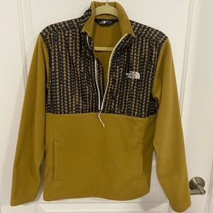 North Face pull over fleece
